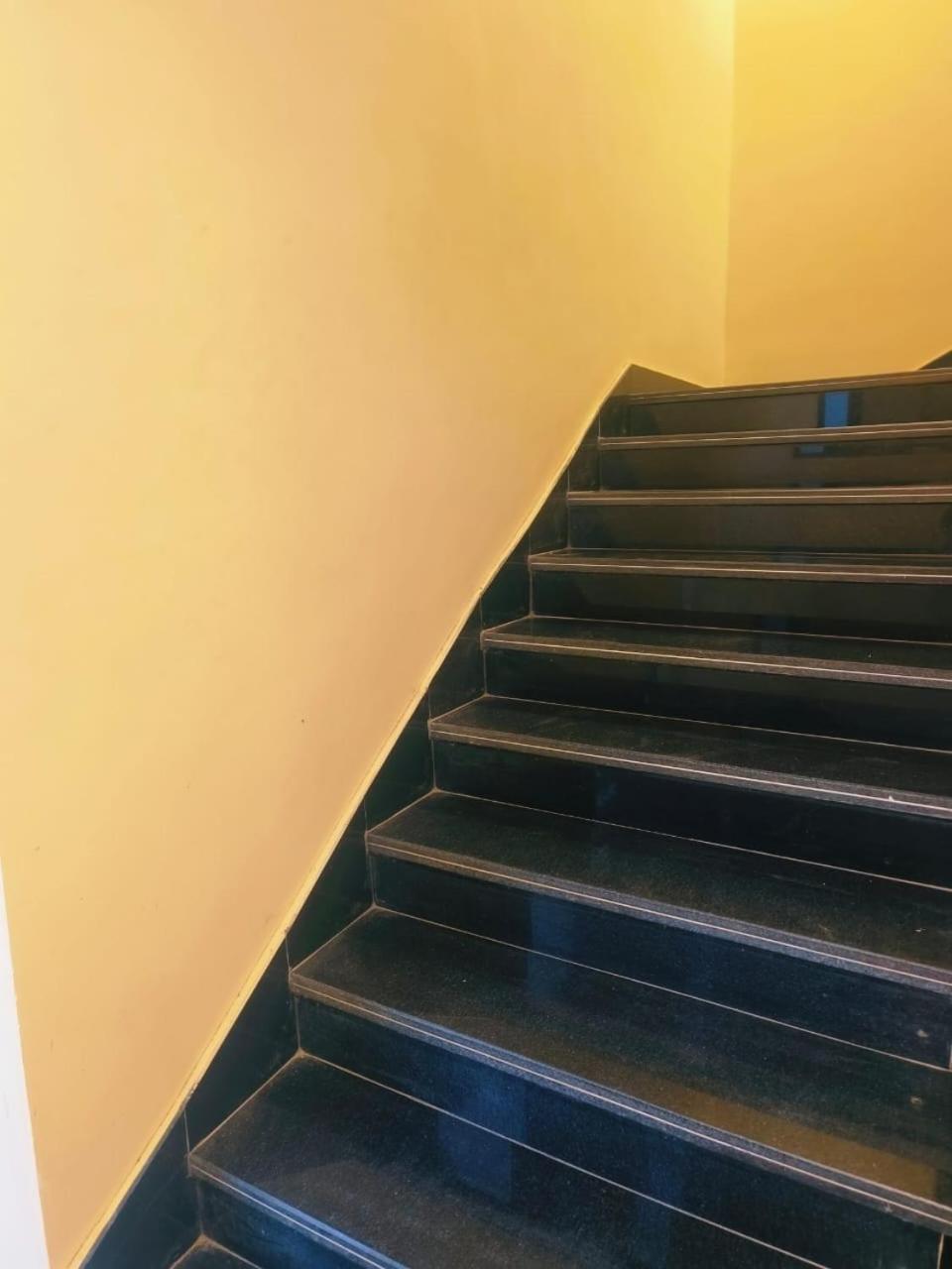 Hotel Dev Kripa Ujjain Extérieur photo